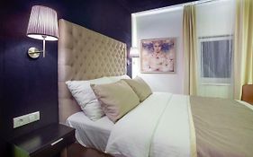 4Rooms 4U